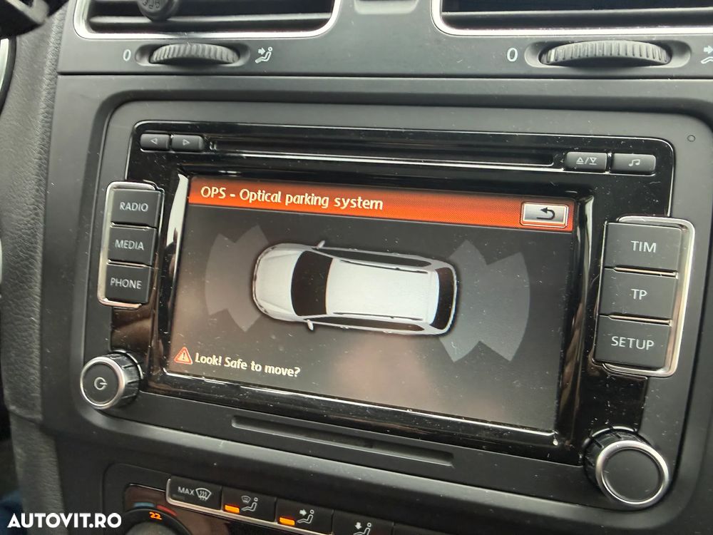 Volkswagen Golf 1.6 BlueTDI Comfortline - 12