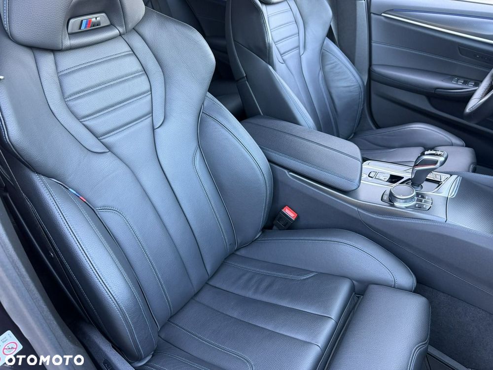 BMW Seria 5 520d xDrive mHEV M Sport sport - 17