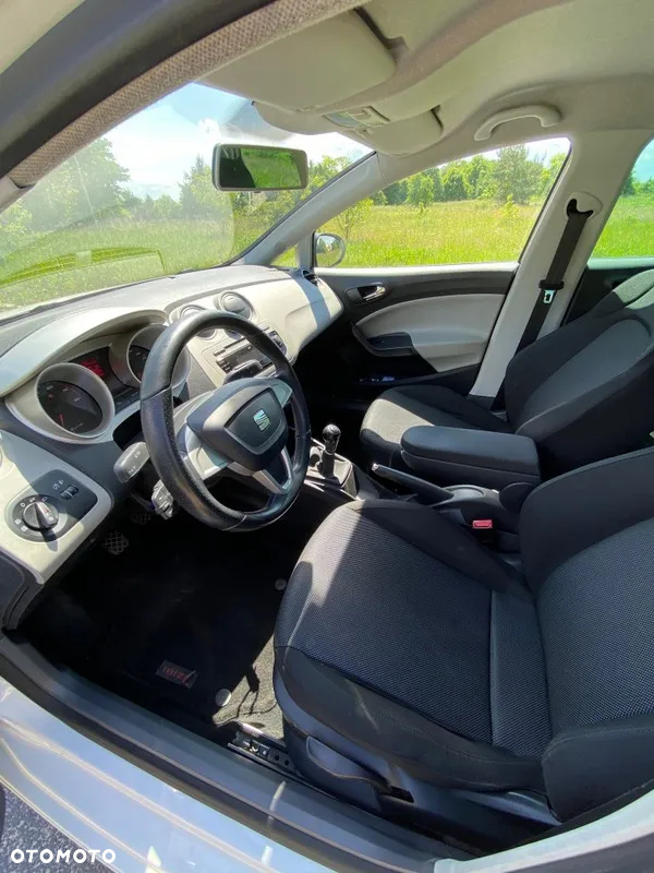 Seat Ibiza 1.6 16V Sport Edition - 10
