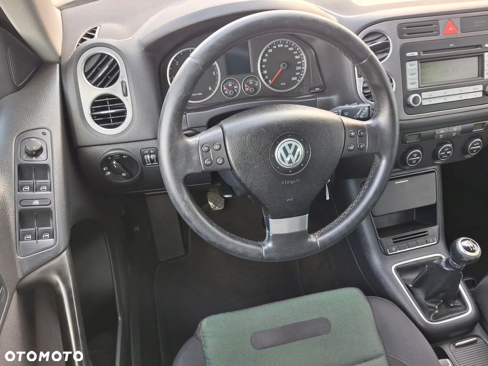 Volkswagen Tiguan 2.0 TDI DPF 4Motion Sport & Style - 22