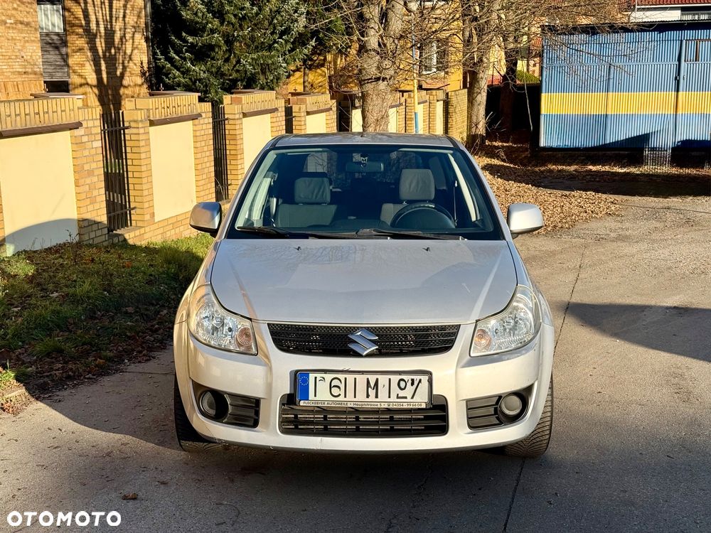 Suzuki SX4 1.9 DDiS DPF 4x2 Comfort - 2
