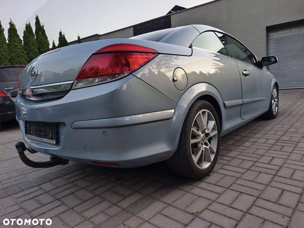 Opel Astra 1.8 Cosmo - 11