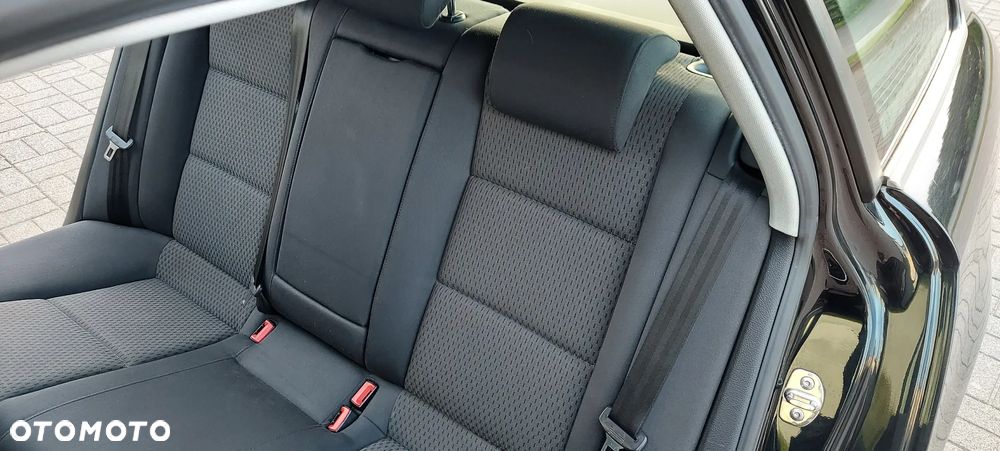 Audi A6 Avant 2.7 TDI - 33