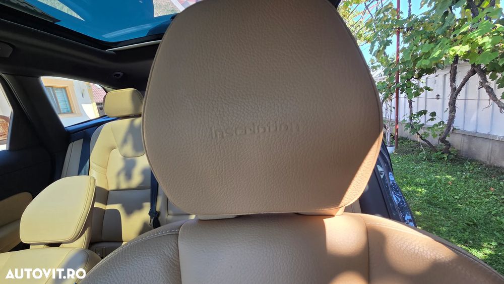 Volvo XC 60 - 6