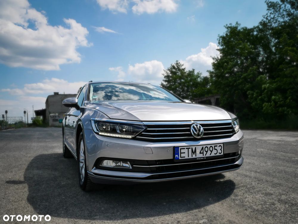 Volkswagen Passat 2.0 TDI SCR DSG Highline - 16