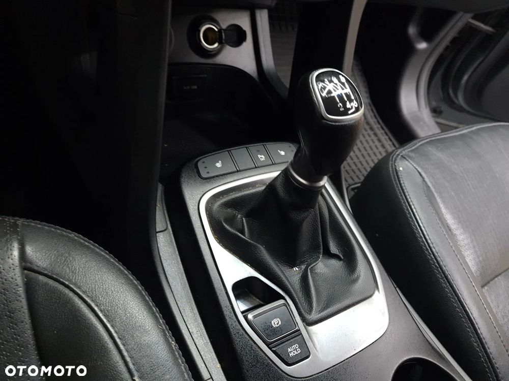 Hyundai Santa Fe 2.0 CRDi Premium - 29