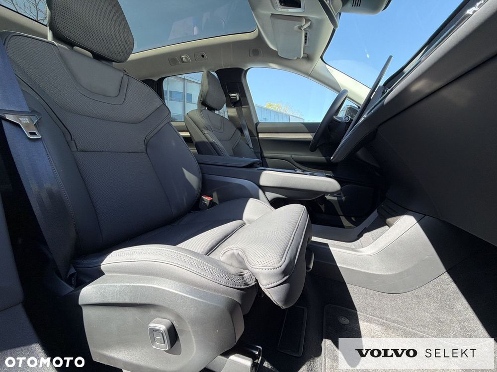 Volvo EX90 - 15