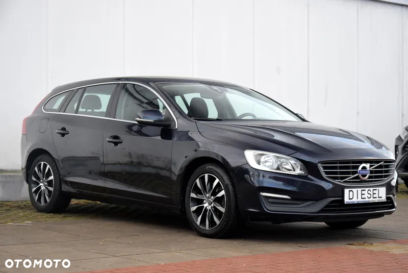 Volvo V60 D2 Drive-E Dynamic Edition (Momentum) - 11