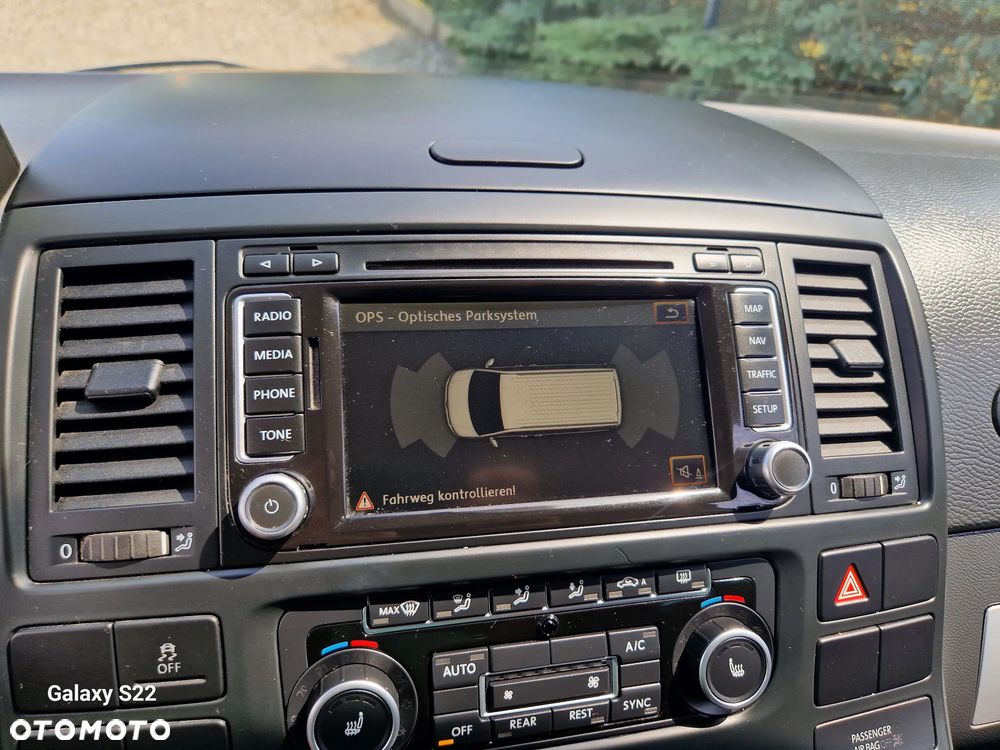 Volkswagen Multivan - 28