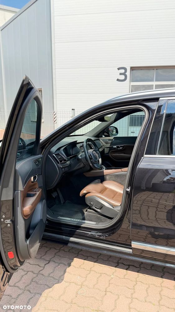 Volvo XC 90 - 2