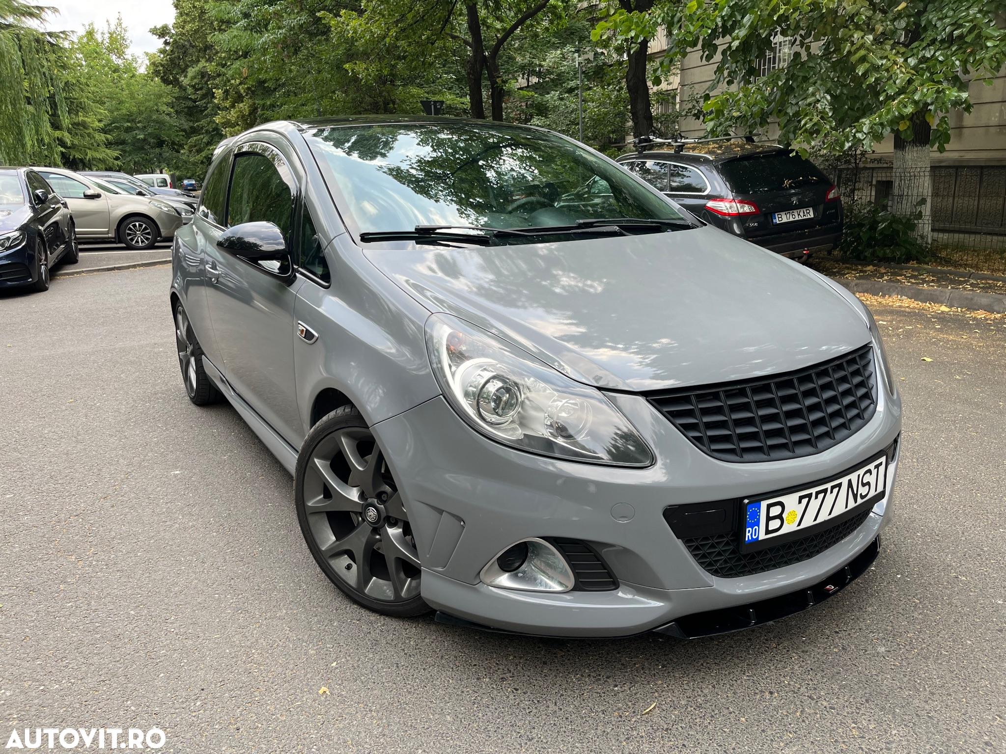 Opel Corsa 1.6 Turbo OPC - 3