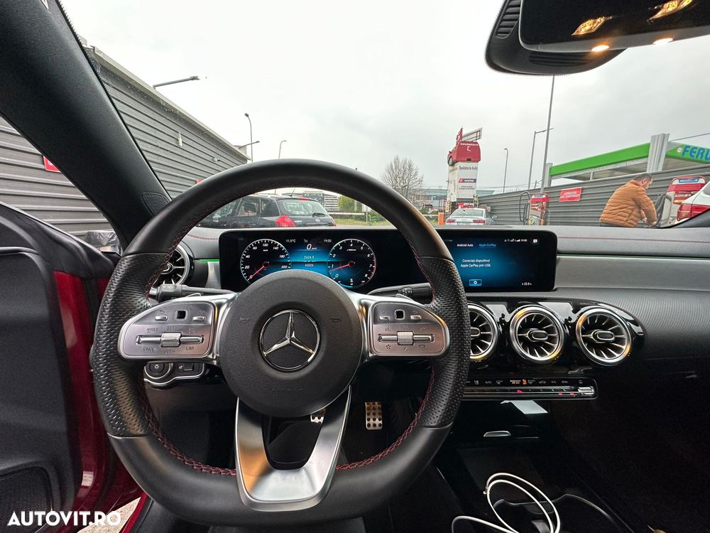 Mercedes-Benz CLA 250 - 9