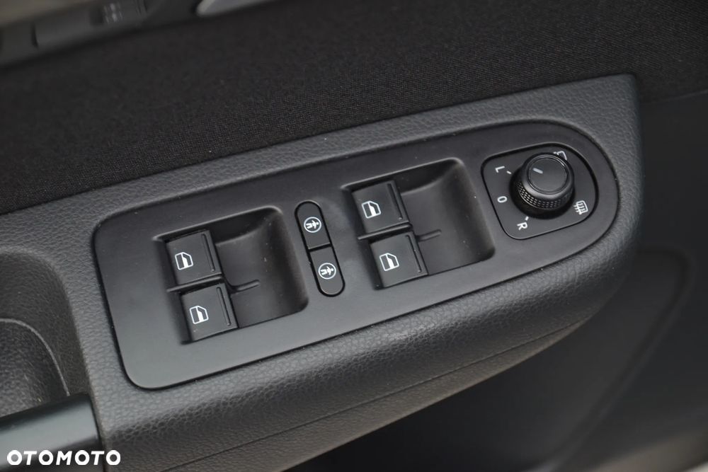 Volkswagen Sharan 2.0 TSI DSG BlueMotion Technology Allstar - 33