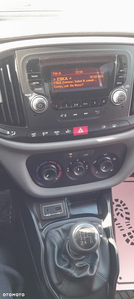 Fiat Doblo 1.4 16V Dynamic - 36