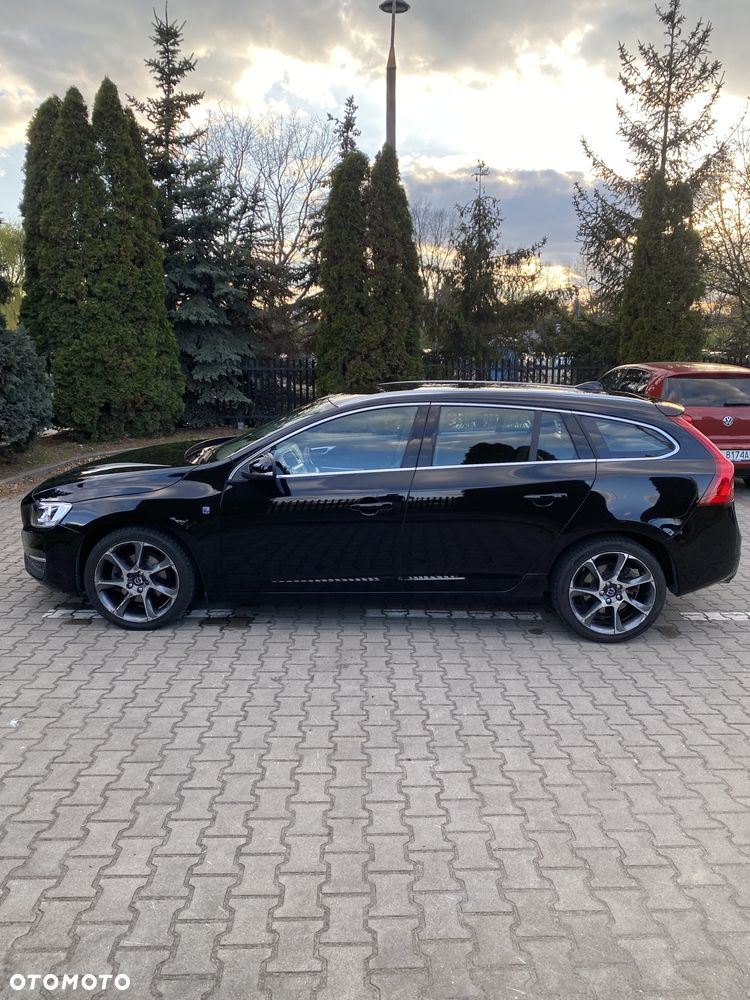 Volvo V60 D3 Drive-E Ocean Race - 8
