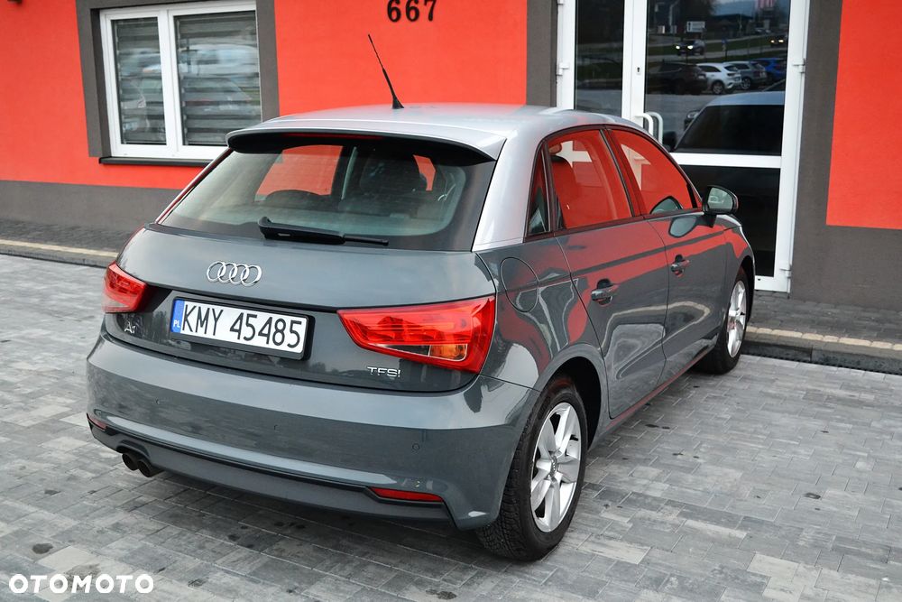 Audi A1 Sportback 1.4 TFSI design - 3