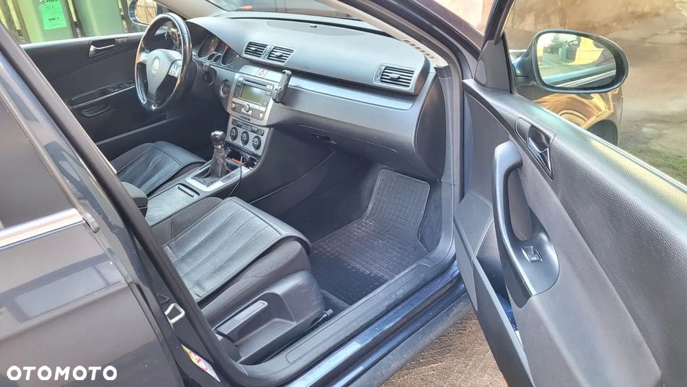 Volkswagen Passat Variant 2.0 TDI Trendline - 11