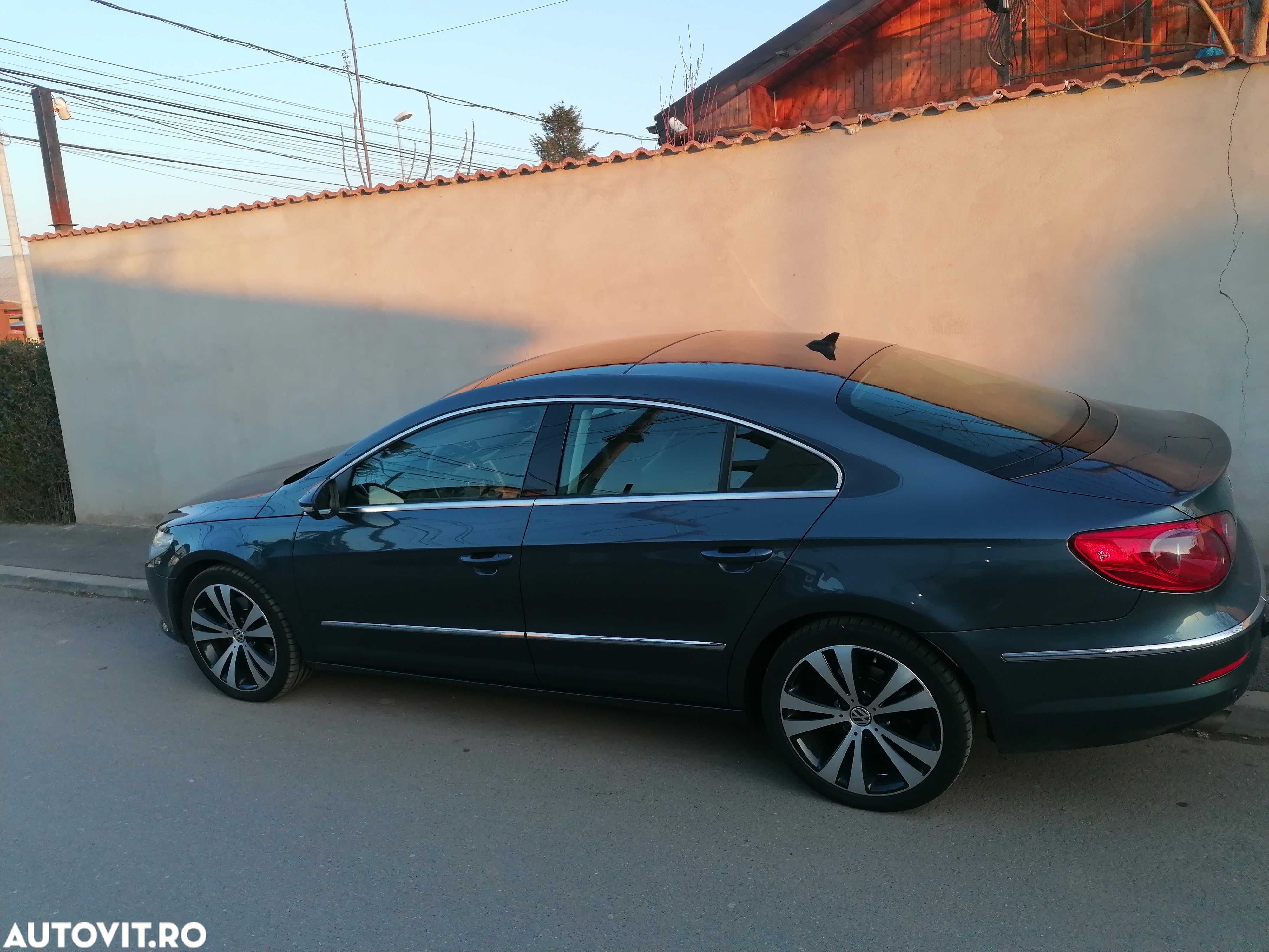 Volkswagen Passat CC 2.0 TDI DPF DSG - 2