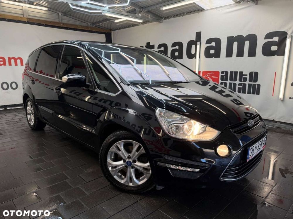Ford S-Max - 17
