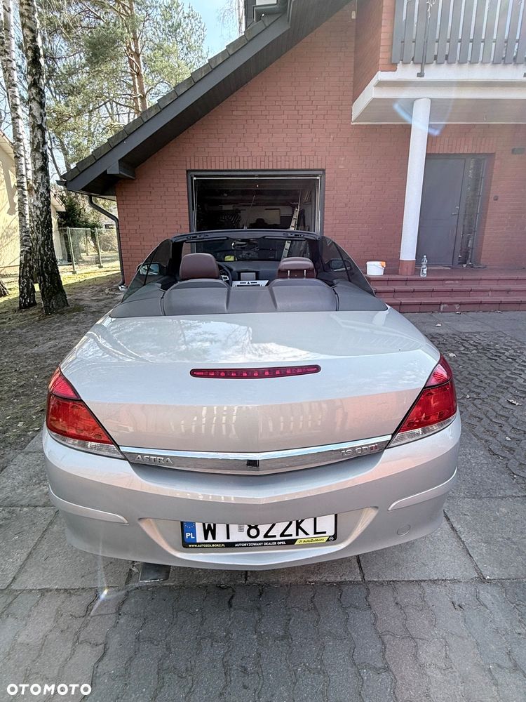 Opel Astra 1.9 CDTI DPF Cosmo - 6