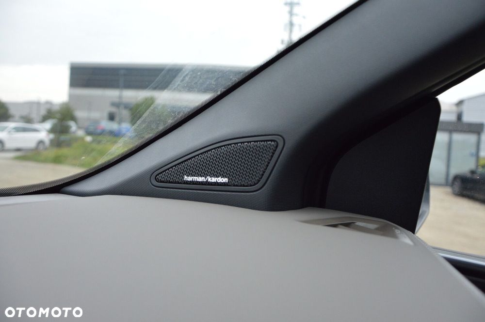 Volkswagen Amarok Aventura - 13