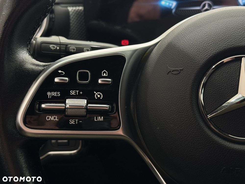 Mercedes-Benz CLA - 22