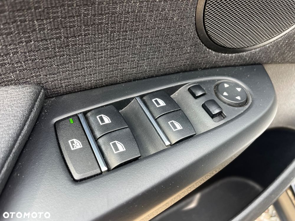 BMW X3 xDrive20d - 27