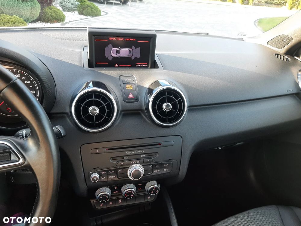 Audi A1 3-drzwiowe 1.2 TFSI S line edition m S line Sportpaket - 8