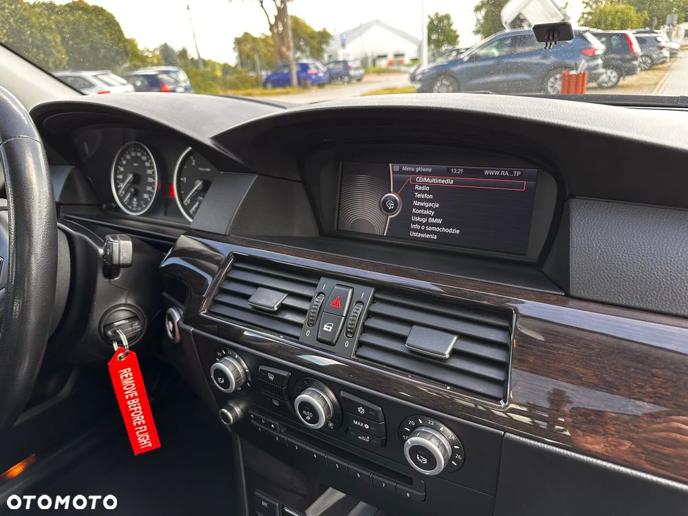 BMW Seria 5 530d Edition Exclusive - 24