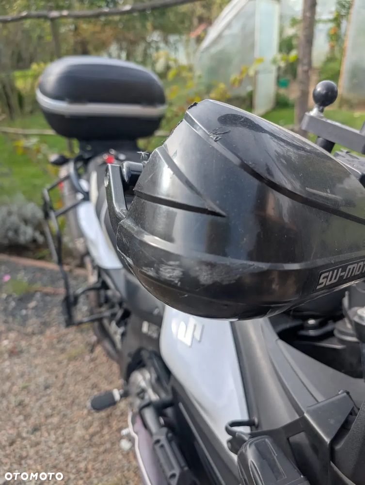 Suzuki V-STROM - 15