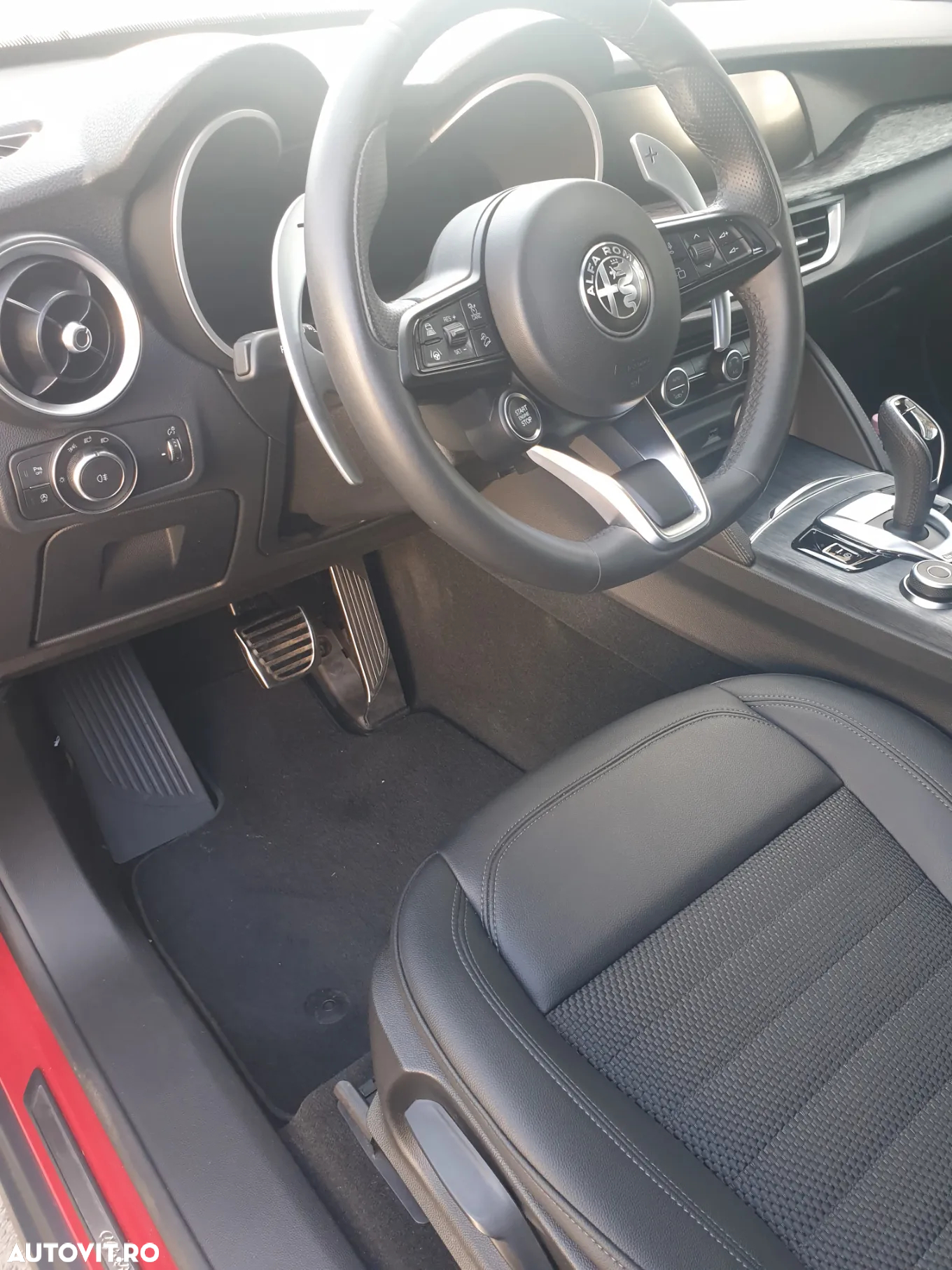 Alfa Romeo Stelvio 2.0 Turbo 16V AT8-Q4 Sprint - 13
