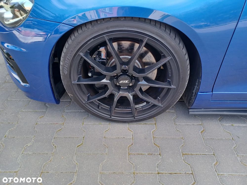 Volkswagen Scirocco 2.0 TSI R - 27