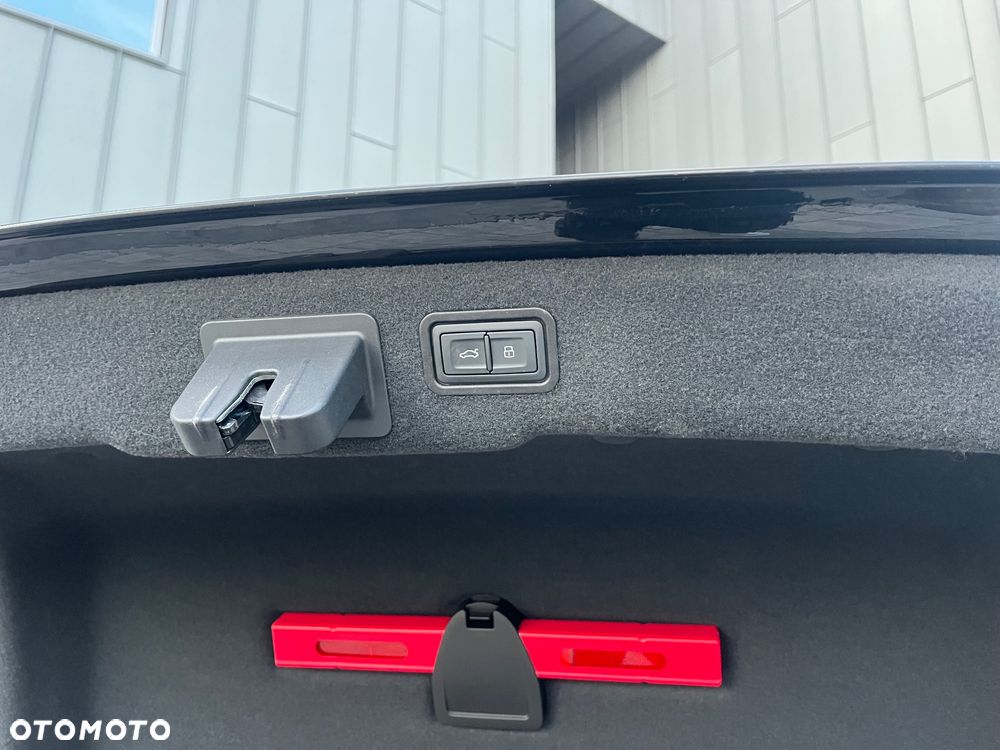 Audi A8 55 TFSI mHEV Quattro Tiptr - 28
