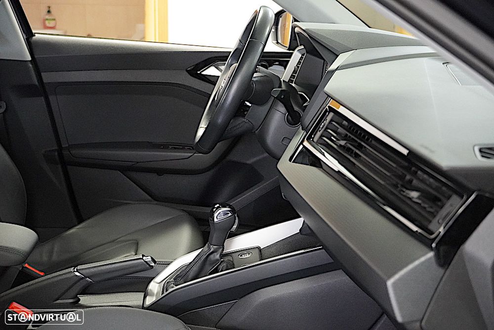 Audi A1 Sportback 35 TFSI S tronic - 22