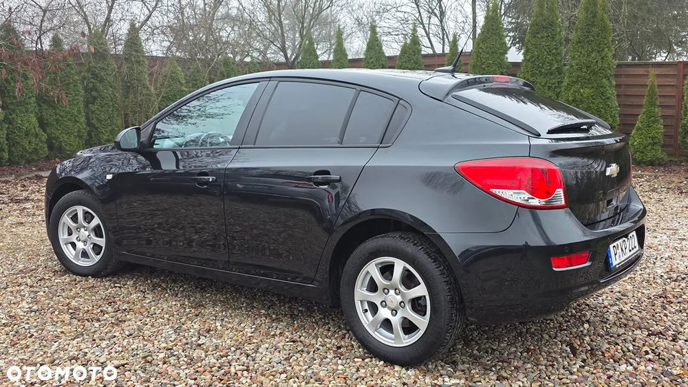 Chevrolet Cruze - 9