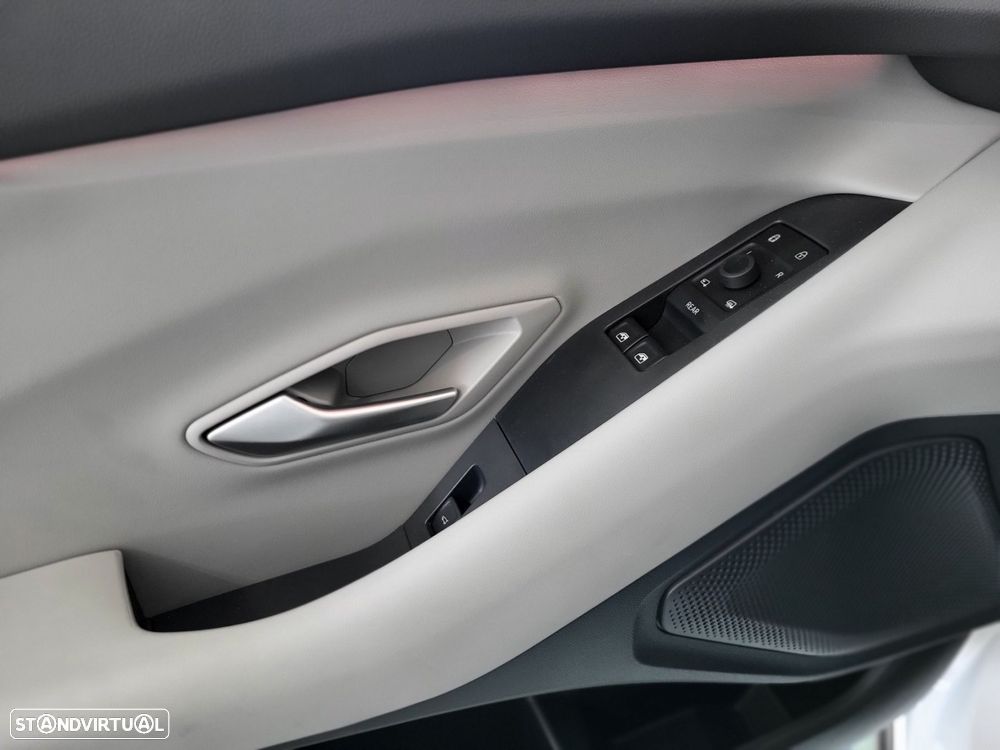 Ford Explorer 77 kWh Premium - 15