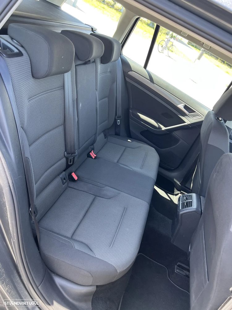 VW Golf Variant 1.6 TDi Confortline - 5