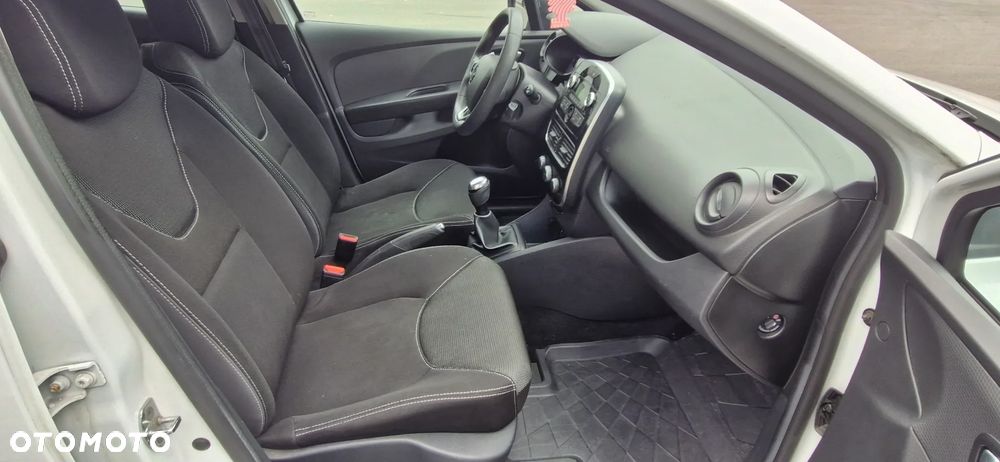 Renault Clio - 29
