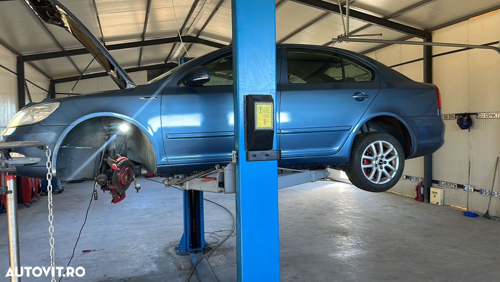 Skoda Octavia 1.6 TDI ELEGANCE - 27
