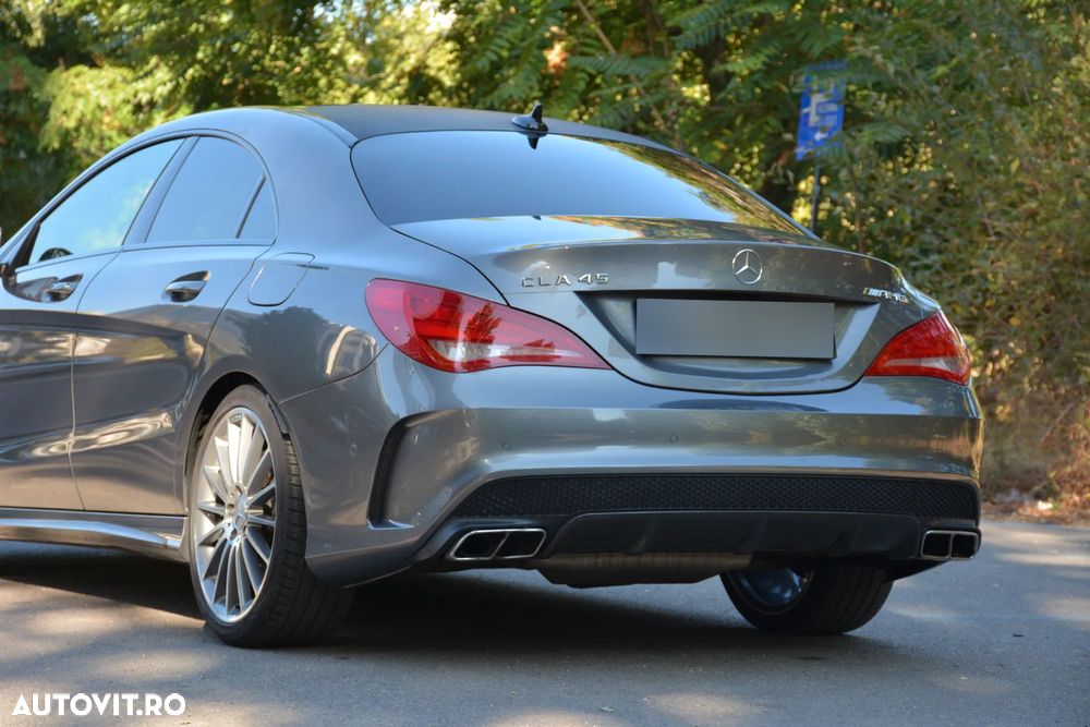 Mercedes-Benz CLA 45 AMG 4MATIC 7G-DCT - 7