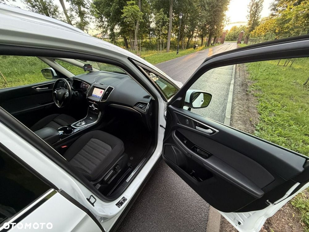 Ford Galaxy - 33