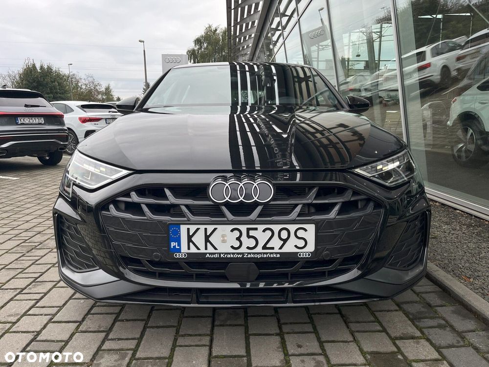 Audi A3 Sportback - 3