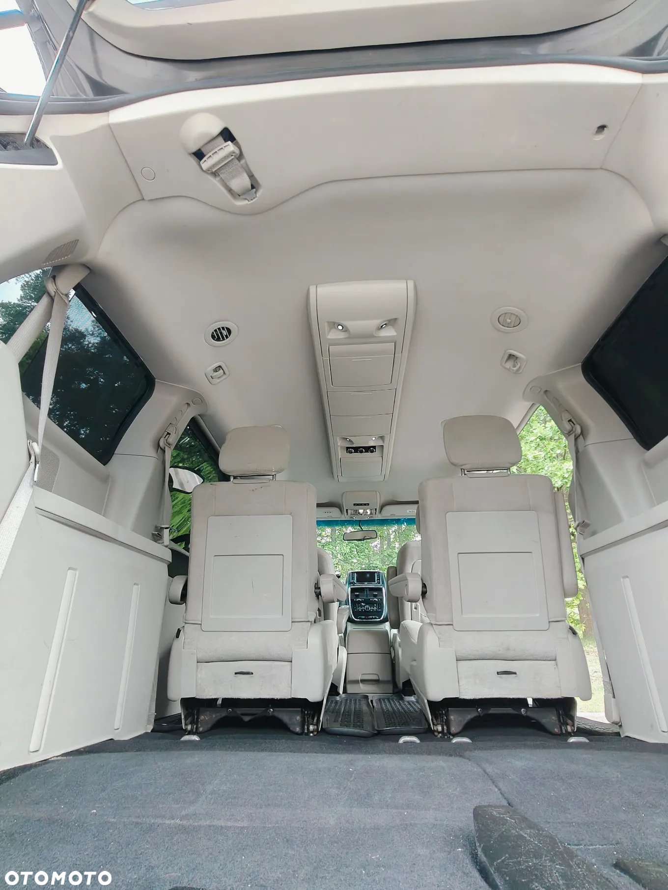 Dodge Grand Caravan 3.6 R/T - 15