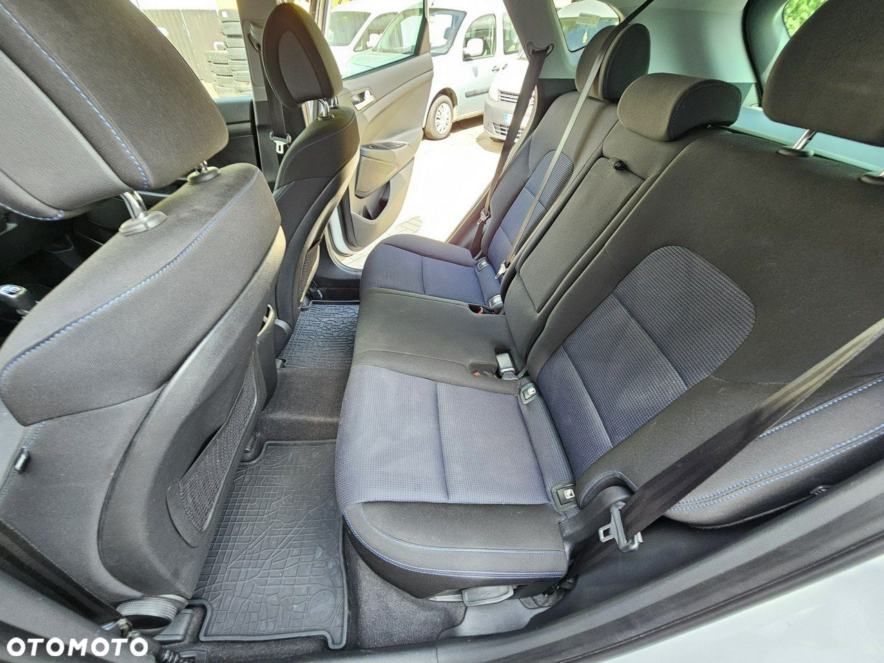 Hyundai Tucson 2.0 CRDI BlueDrive Comfort 2WD - 30