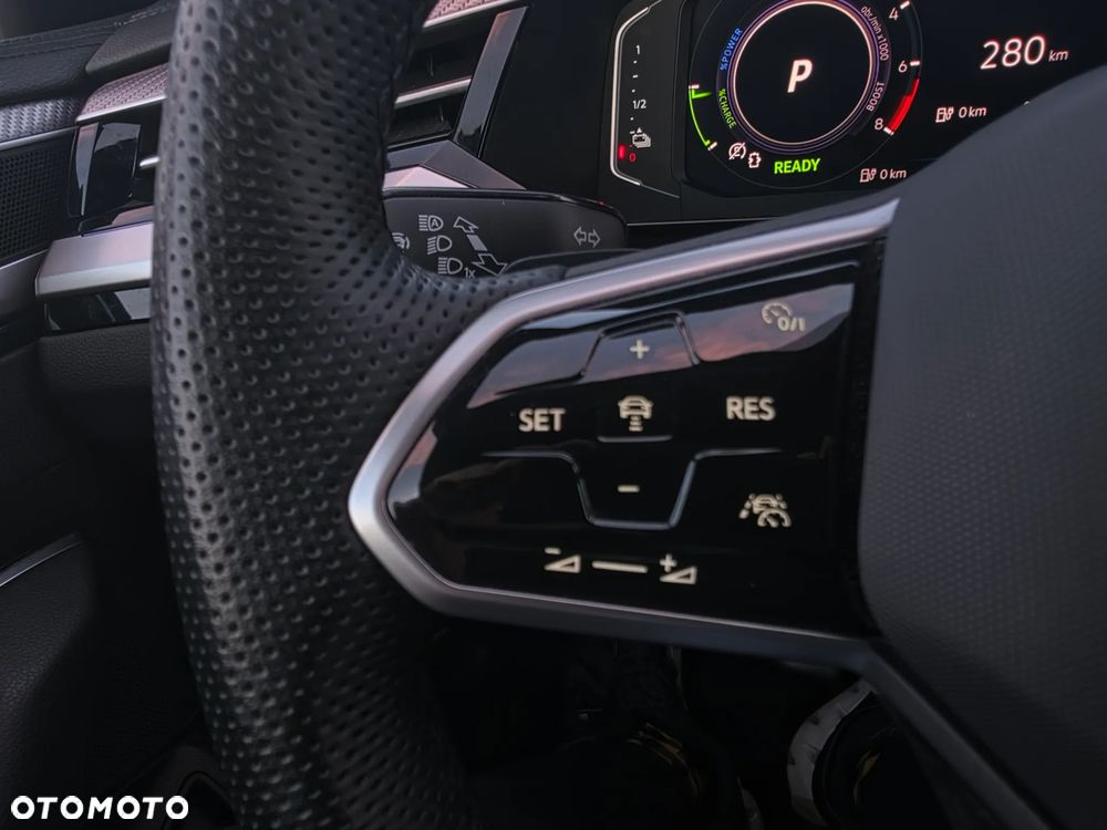 Volkswagen Arteon 1.4 TSI Plug-In Hybrid R-Line DSG - 17