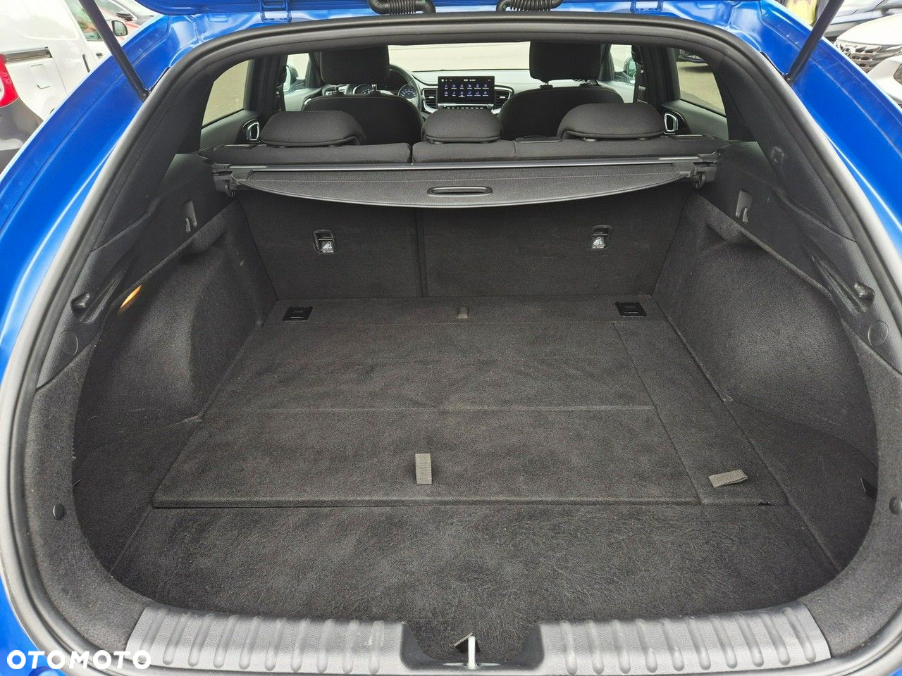 Kia ProCeed - 26