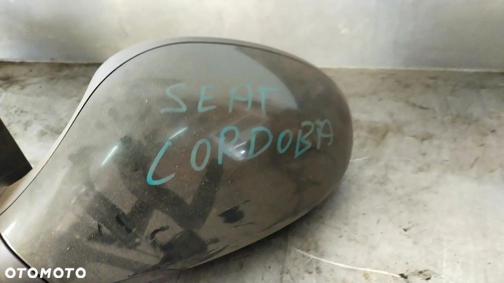 SEAT CORDOBA LUSTERKO LEWE - 3