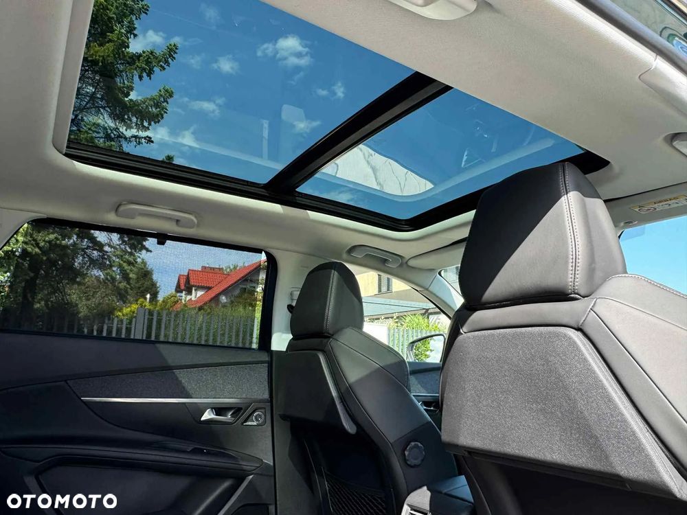 Peugeot 5008 1.5 BlueHDI Allure S&S EAT8 - 24
