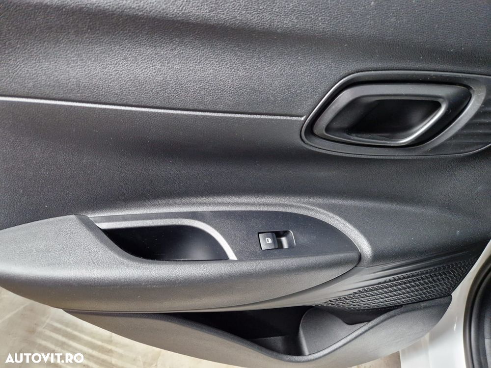 Hyundai i20 1.2 L 84CP 5DR Comfort - 24