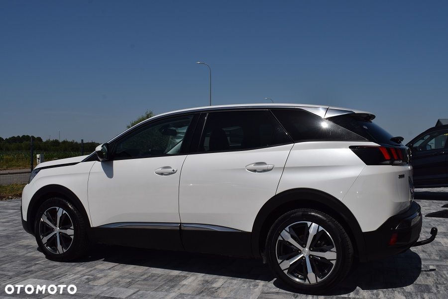 Peugeot 3008 BlueHDi 120 EAT6 Stop & Start Active - 4